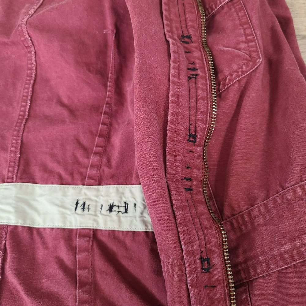 Columbia Faded Red Blazer Shacket Adj Waist Womens L Lightly Distressed Denim - Picture 10 of 13